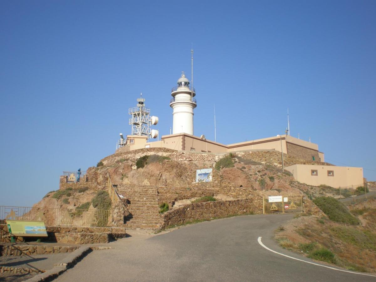 Apartamento Las Gaviotas Cabo De Gata Bagian luar foto